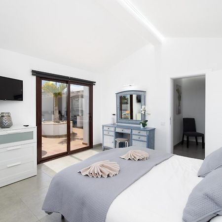 Villa Michelle - Lh114 By Villas Now Ltd プラヤ・ブランカ エクステリア 写真