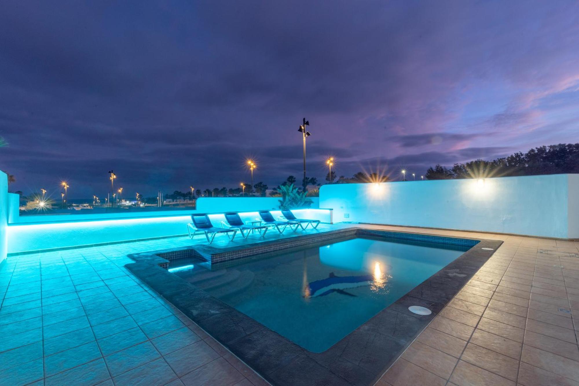 Villa Michelle - Lh114 By Villas Now Ltd プラヤ・ブランカ エクステリア 写真
