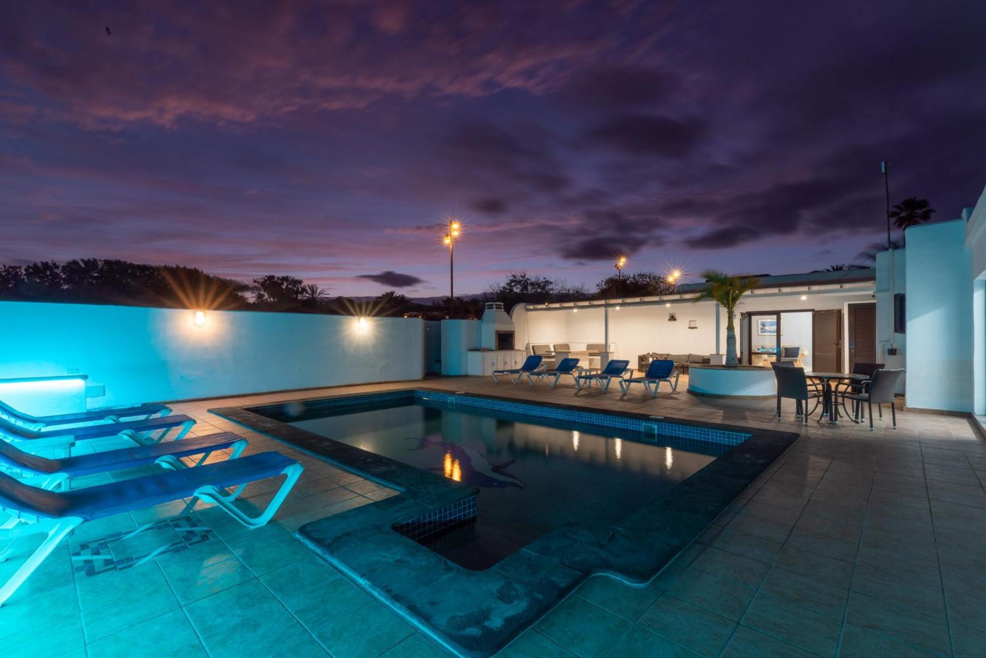 Villa Michelle - Lh114 By Villas Now Ltd プラヤ・ブランカ エクステリア 写真